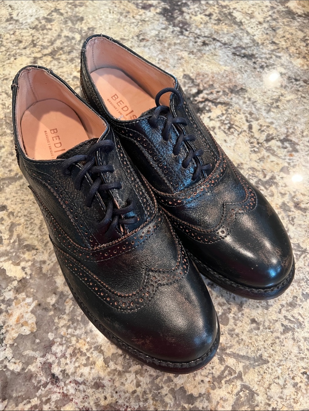 Bed Stu Lita Wingtip Oxford Black Distressed Leather Lace Up Shoes Sz 8 Academia